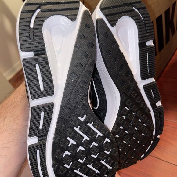 Men Nike Zoom Span 4 Running/Athletic Shoes Black DC8996-001 Size 7 No Lid - Picture 6 of 8